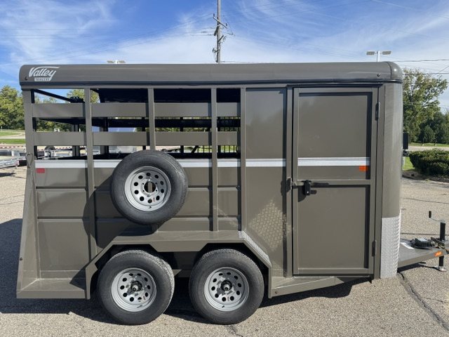 2027 Valley Trailers 6'8"x14 7k Slant load Livestock / Horse Trailer Stock Stock-Combo