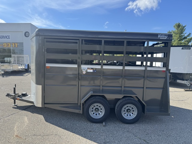 2027 Valley Trailers 6'8"x14 7k Slant load Livestock / Horse Trailer Stock Stock-Combo