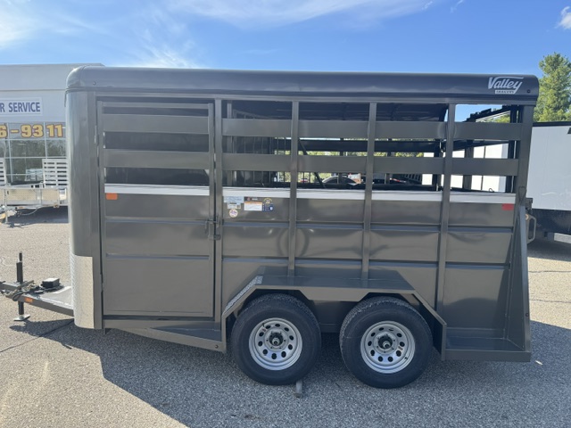 2027 Valley Trailers 6'8"x14 7k Slant load Livestock / Horse Trailer Stock Stock-Combo
